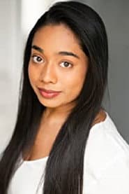 Lucinda Nicole as Sarah