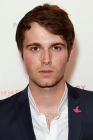 Max Deacon dans le rôle de Donnie