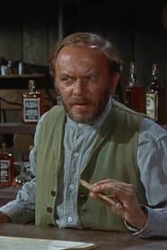William Phillips dans le rôle de Lars Toomey