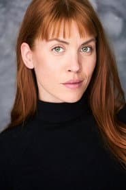 Paige Phillips في دور Kaya The Weed Queen