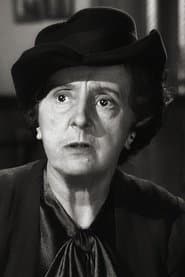 Margaret Wycherly في دور Maggie, the Maid