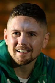 Jason Quigley dans le rôle de Self