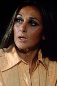 Marion Busia dans le rôle de Pumpkin Chase