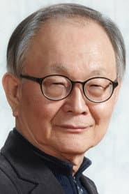 김재건 في دور Chairman Kim Chun-oh