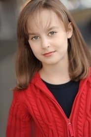 Sydney Lucas في دور Olivia Weil