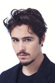 Ben Schnetzer dans le rôle de Khadgar