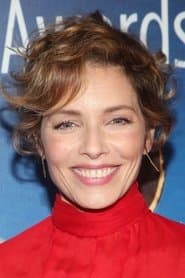 Mili Avital dans le rôle de Thel Russell