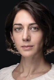 زر امیرابراهیمی في دور Maryam Ghanbari