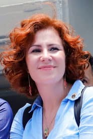 Carla Zambelli dans le rôle de Self