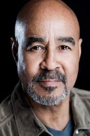 Dennis Neal في دور Lester Stevens