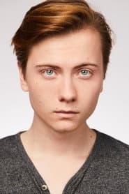 Den Kamenev as Richard