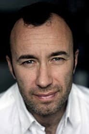 Thierry Lavat في دور Tinou