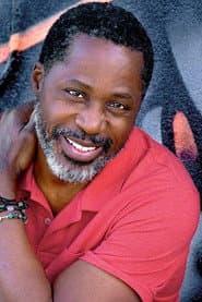 DeJean Brown dans le rôle de Randall