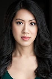 Stephanie Cho في دور Cult Member Beatrice