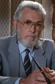 David L. Thompson dans le rôle de Professor Egon Schwarz