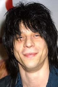 Coyote Shivers في دور Berko
