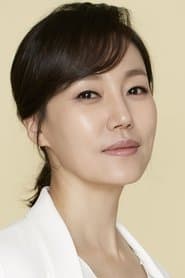 Jin Kyung as Lee Joo-yeon