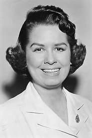 Mary McCarty في دور Nurse Resnick