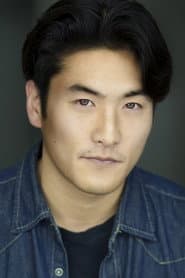 Harry Han في دور Clint Wu