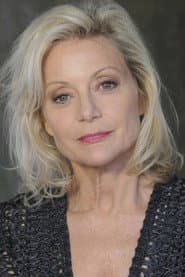 Blanche Ravalec في دور Dolly