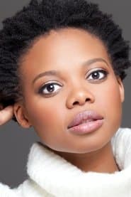 Susan Heyward dans le rôle de Etta