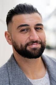 Michael Keseroglu as Bodyguard Floxo