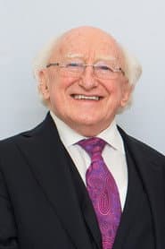 Michael D. Higgins dans le rôle de Self