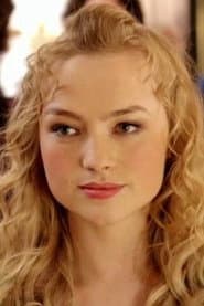 Kyra Sophia Kahre as Jasmin Thalheimer