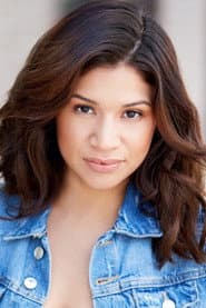 Armida Lopez dans le rôle de Esmerelda the Chauffeur