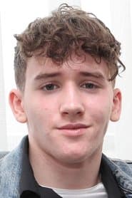 Art Parkinson في دور Ingeras