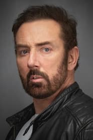 Bryan Larkin في دور Victor
