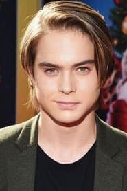 Judah Lewis في دور Teddy Pierce