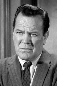 Paul Birch dans le rôle de Judge Edward Purcell