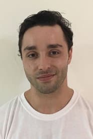 Patrick Finzi dans le rôle de Issuf Ali