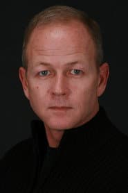 William Shannon Williams dans le rôle de Colonel Abraham