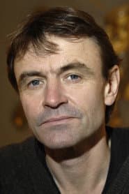 Lasse Kolsrud as Lt. Thomas Glahn