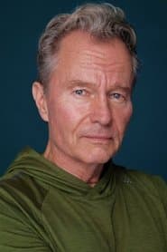 John Savage في دور McCrea