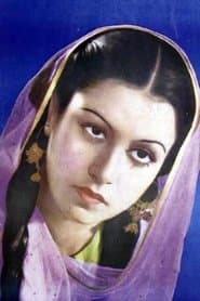 Veena في دور Veena Varma / Veena Sinha