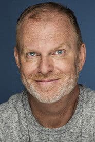 Stefan Brogren dans le rôle de Bob Worthington