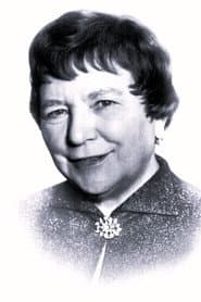 Liesl Karlstadt في دور Rebecca