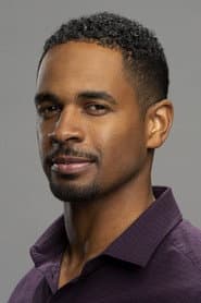 Damon Wayans Jr. dans le rôle de Wild Arms (voice)