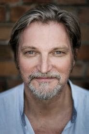 Stefan Jürgens as Jonathan