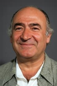 Ali Şen في دور Haci Ilyas