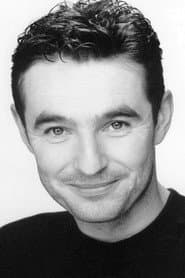 Bertrand Liebert dans le rôle de Carmen's Bodyguard