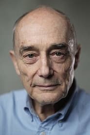 Garrick Hagon dans le rôle de Major Richards
