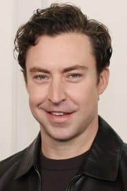 Brian Jordan Alvarez dans le rôle de Cole