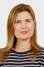 Sophie Aldred dans le rôle de Lynn Whitlam