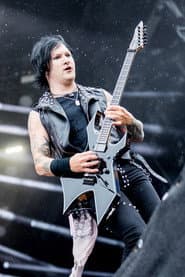 Jeremy 'Jinxx' Ferguson dans le rôle de The Mystic