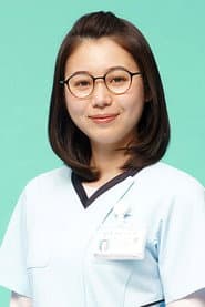 金澤美穂 dans le rôle de Misato Hanaoka