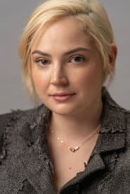 Nicolette Pullen في دور Amy